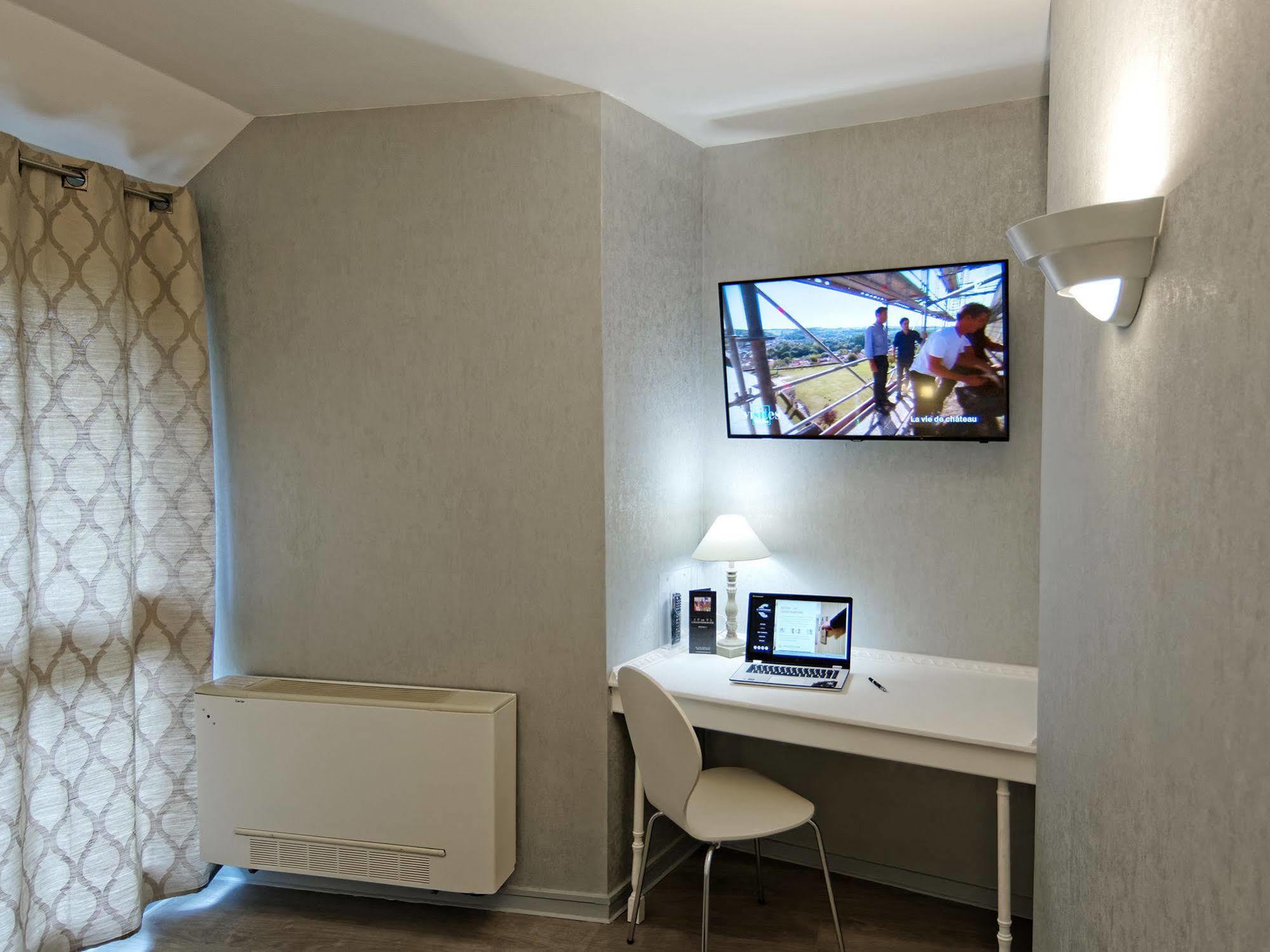 Hôtel Le Chantereigne Les Noes-pres-Troyes Extérieur photo